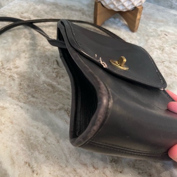 SOLD Coach Scooter Crossbody Bag Black Leather 9893 Used Condition - Picture 13 of 14